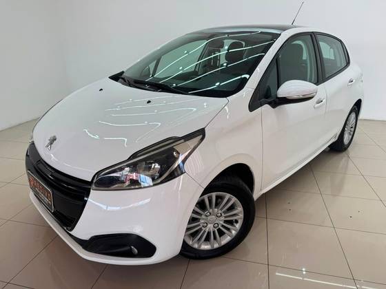 PEUGEOT 208 1.6 ALLURE 16V FLEX 4P AUTOMÁTICO PEUGEOT 208 1.6 ALLURE 16V FLEX 4P AUTOMÁTICO